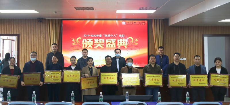 懷化吉光琴行有限公司,懷化吉光琴行,懷化鋼琴，懷化琴行，懷化雅馬哈鋼琴